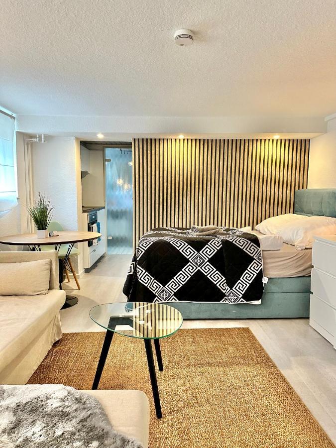 Ruhiges Retreat Souterrain-Apartment Werbach Nahe Pferdemarkt W31 オルデンブルク エクステリア 写真